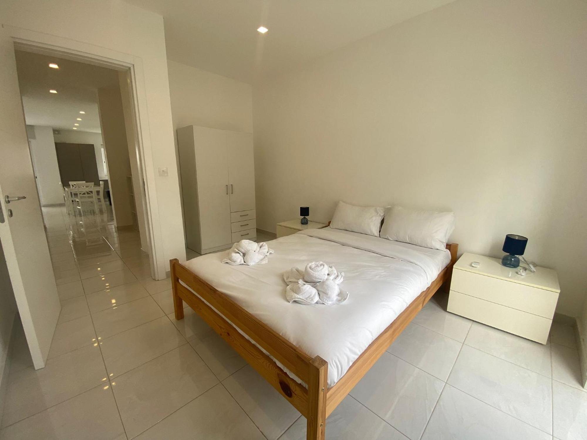 Spectacular Distant Seaview Apt Sliema Exteriör bild